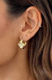 Brinco Folheado a Ouro 18k e Prata Argola Inspiração Vg Cravejada