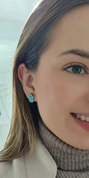 Brinco gotinha pequeno feminino com strass brilhante, delicado e hipoalergênico